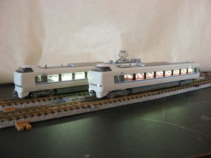 681系のグレードアップ ～室内塗装: テンちゃんの鉄道模型改造記